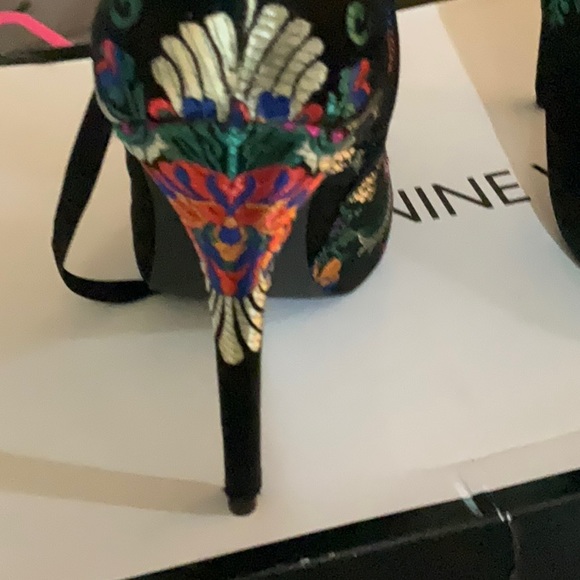 Steve Madden Tapestry Fabric Stiletto Boots - Picture 3 of 12